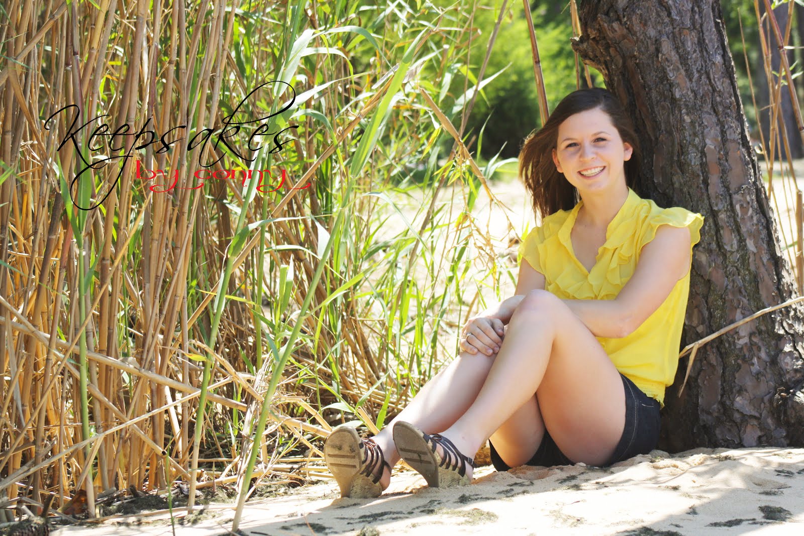 Natural busty beauty Connie Carter sucks and rides on top