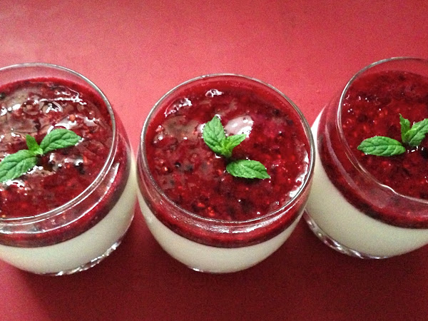 Panna Cotta with Red Berries Coulis