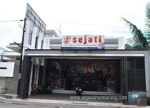 Sejati baby shop semarang