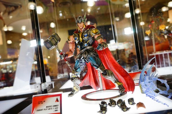 Toy-Fair-2015-Square-Enix-Play-Arts-Kai-