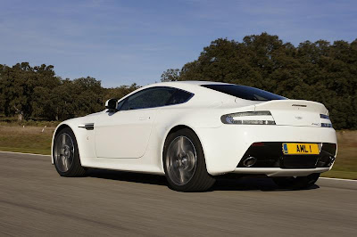 Aston Martin V8 Vantage S