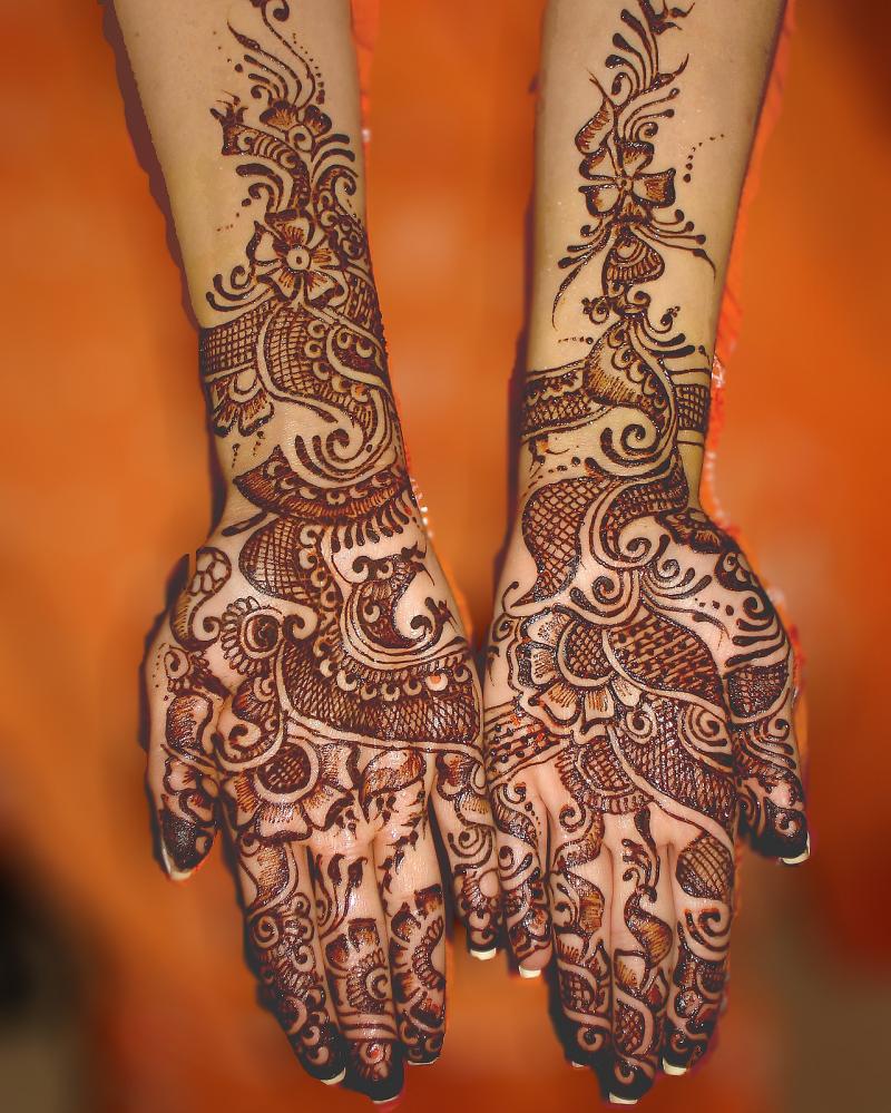 Pakistani Henna Design | photo shoot beautiful pakistani eid hand mehndi designs 2012 Pakistani Henna Design | photo shoot beautiful pakistani eid hand mehndi designs 2012
