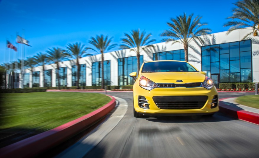Kia-Rio-2016.jpg