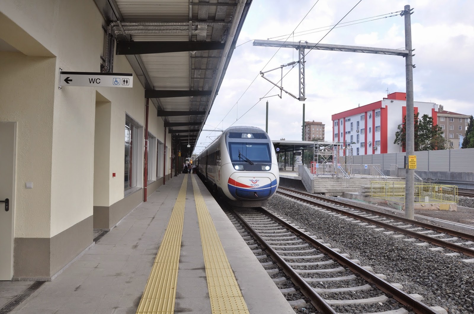 Yolda olmak ruhunuza iyi gelir! İstanbulAnkara Hızlı Treni