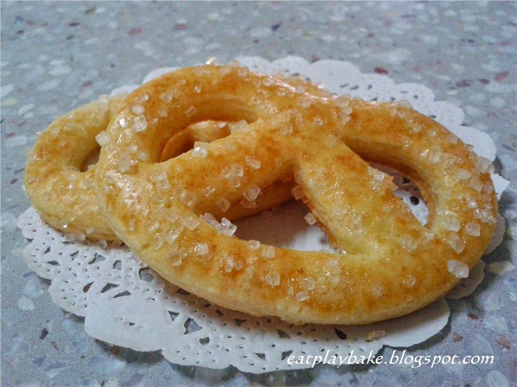 猫兒的天空 丹麦牛油曲奇（扭结） Danish Butter Cookies (Pretzel)
