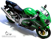 1/12 scale Kawasaki Ninja ZX9R 2003 Green