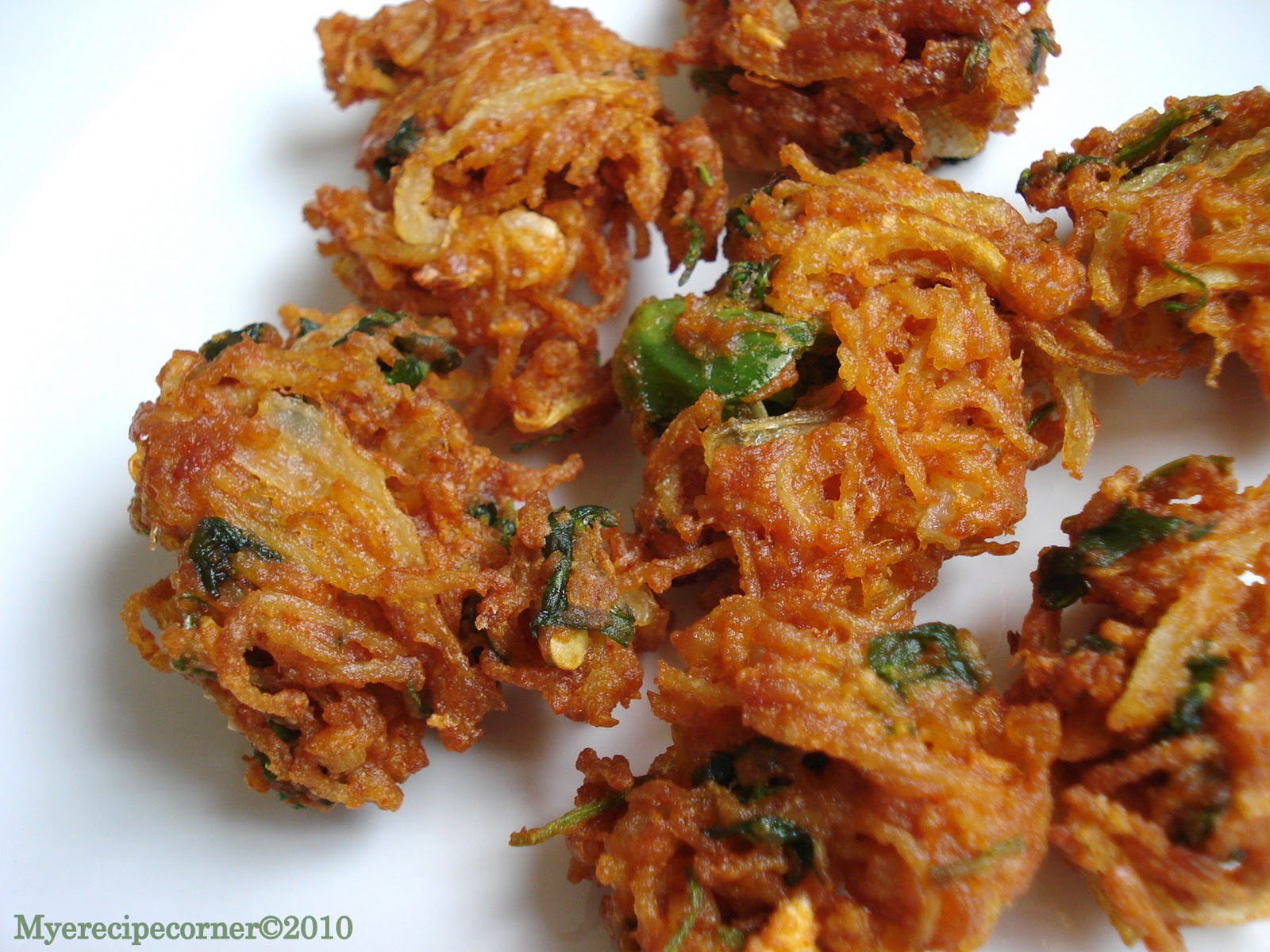 Khana Khazana Noodles Pakora