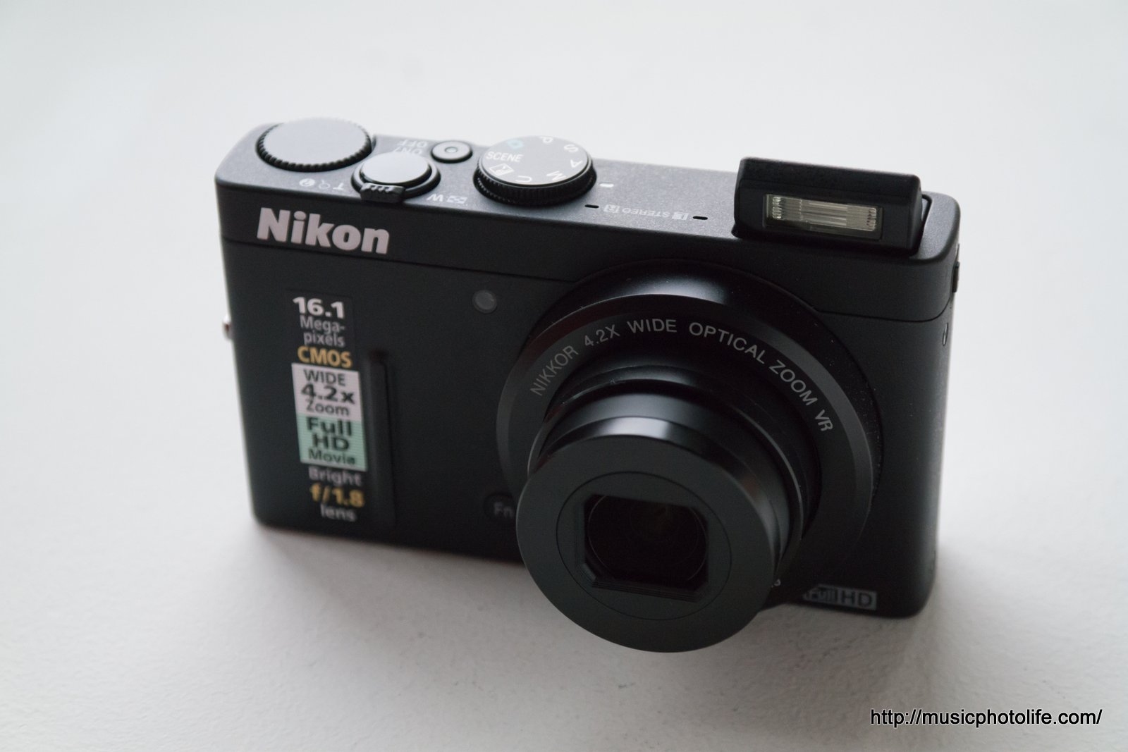 Nikon Coolpix P: Compact Bright Lens Camera