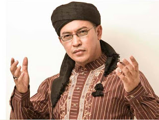 Berita Meninggalnya Ustad jefri Al Buchori Uje ( Ustad Jefri L Bucbori)
