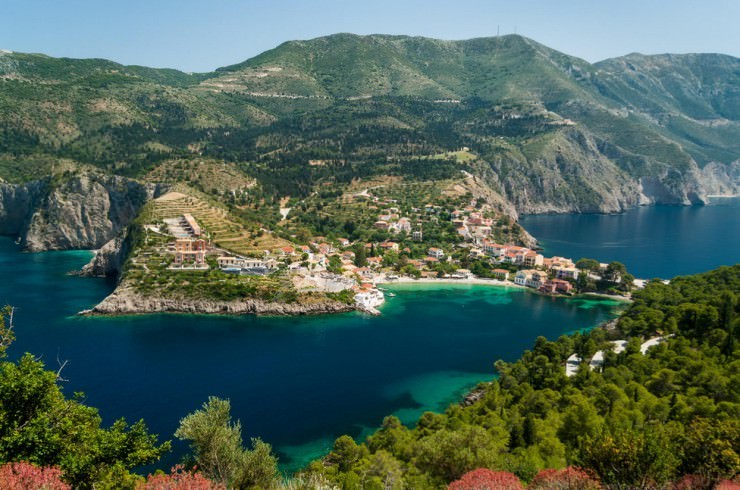 6. Assos, Kefalonia - Top 10 Magnificent Greek Beaches 2015 6. Assos, Kefalonia - Top 10 Magnificent Greek Beaches 2015