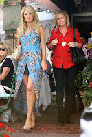 Paris Hilton hot in a blue dress