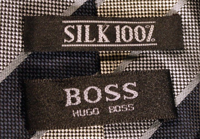 fake tie label