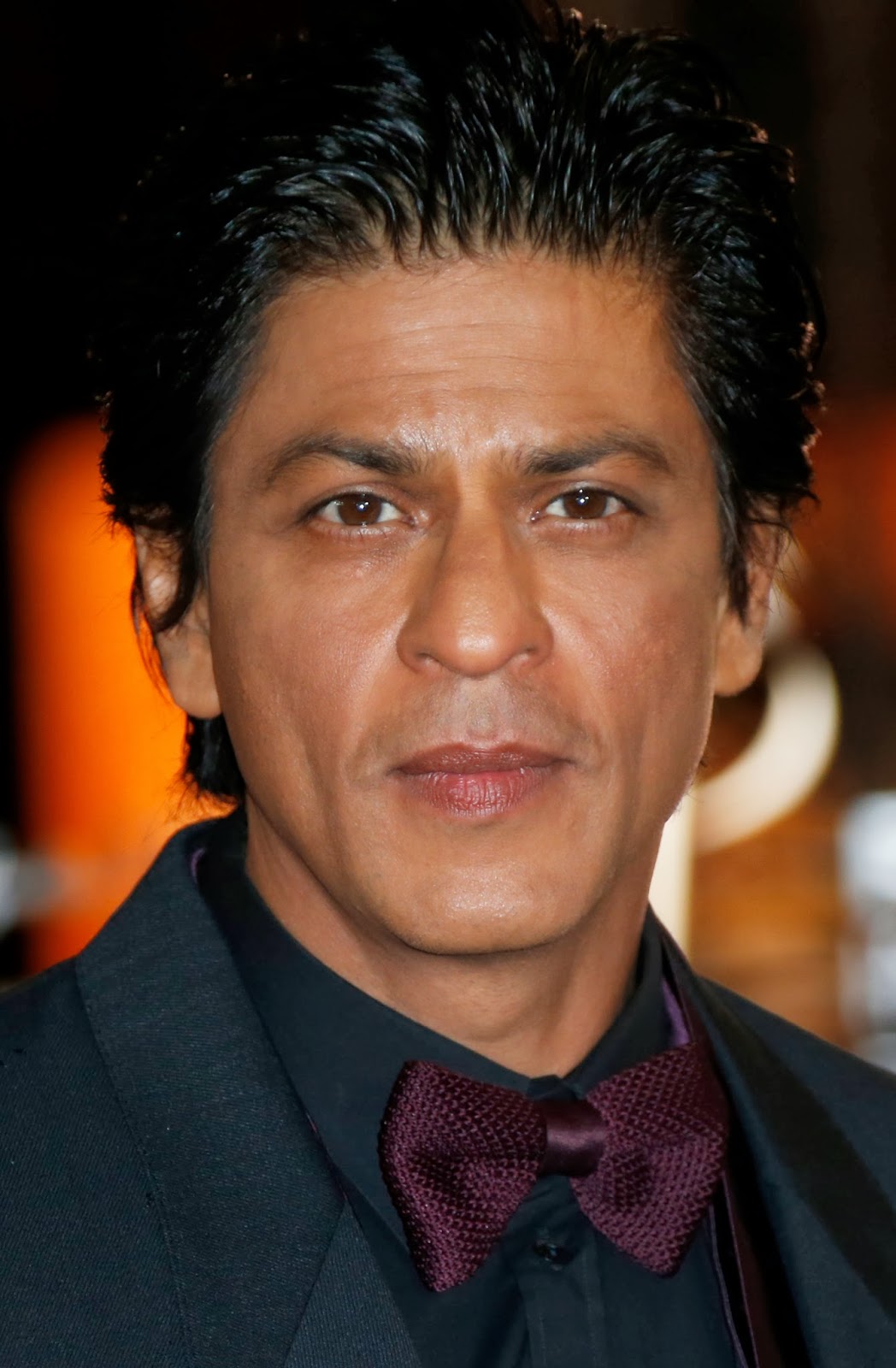 Peshawar is my hometown & I want to visit there with my Children: King