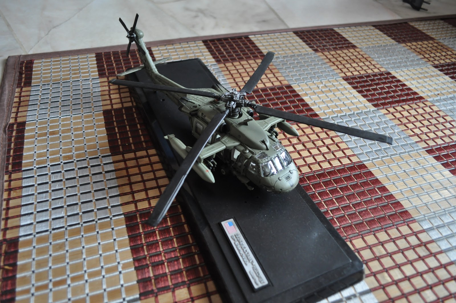 Ghost Syark Defence Forces (SDF) 1/48 Unimax (Forces of Valor) US UH60 Black Hawk Helicopter