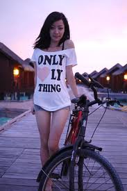 Tổng hợp thơ vui, thơ chế về con gái xưa và nay