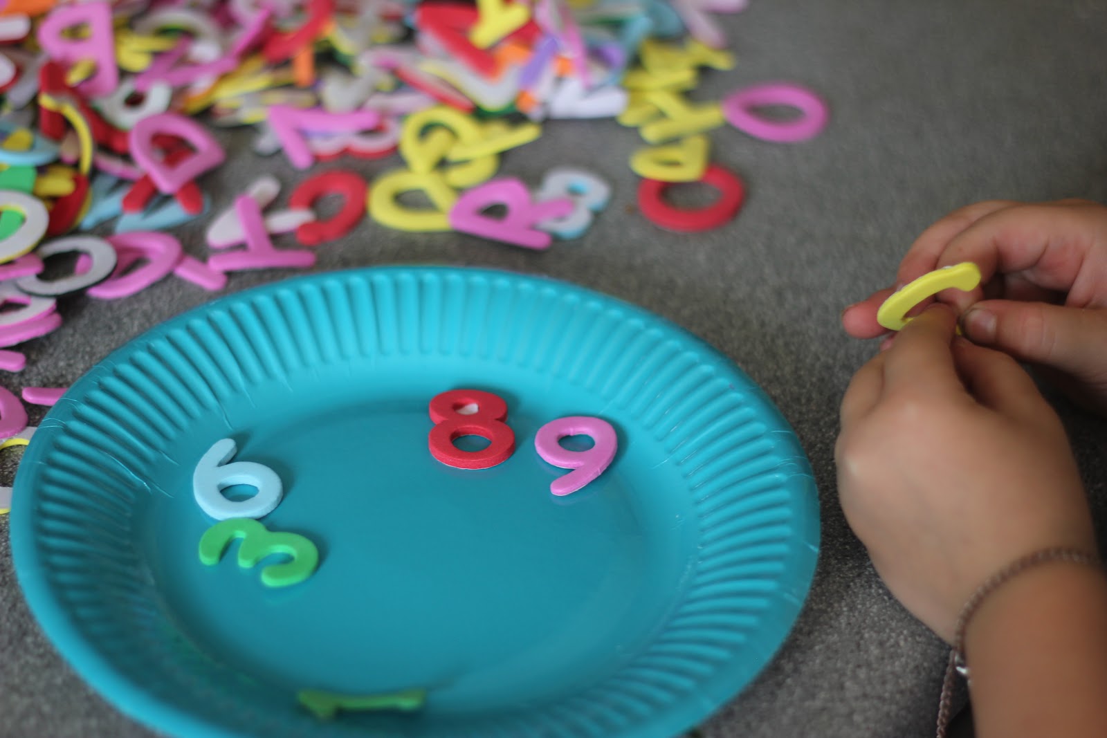 Paper Plate Number Spinner! The Imagination Tree