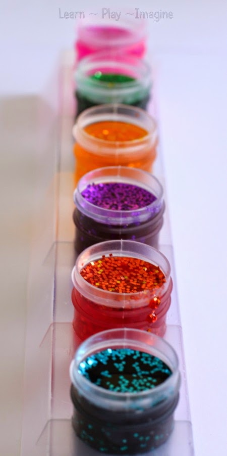 3 ingredient recipe for SPARKLY paints that take 2 minutes to prep!