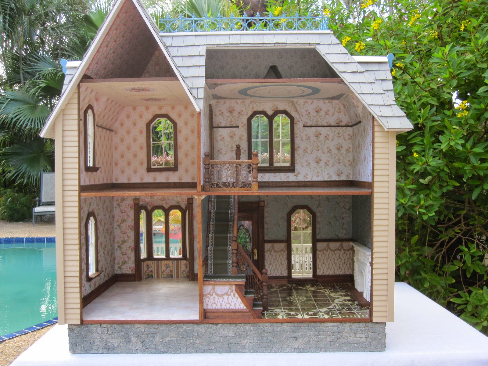 Dollhouses by Robin Carey "The Darling House" Victorian Dollhouse