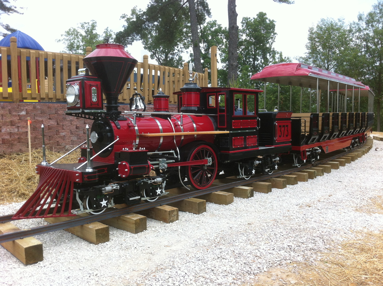 NewsPlusNotes Chance Rides Provides New Train for Holiday World