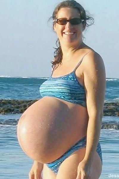 Pregnant Bikini Pictures 58