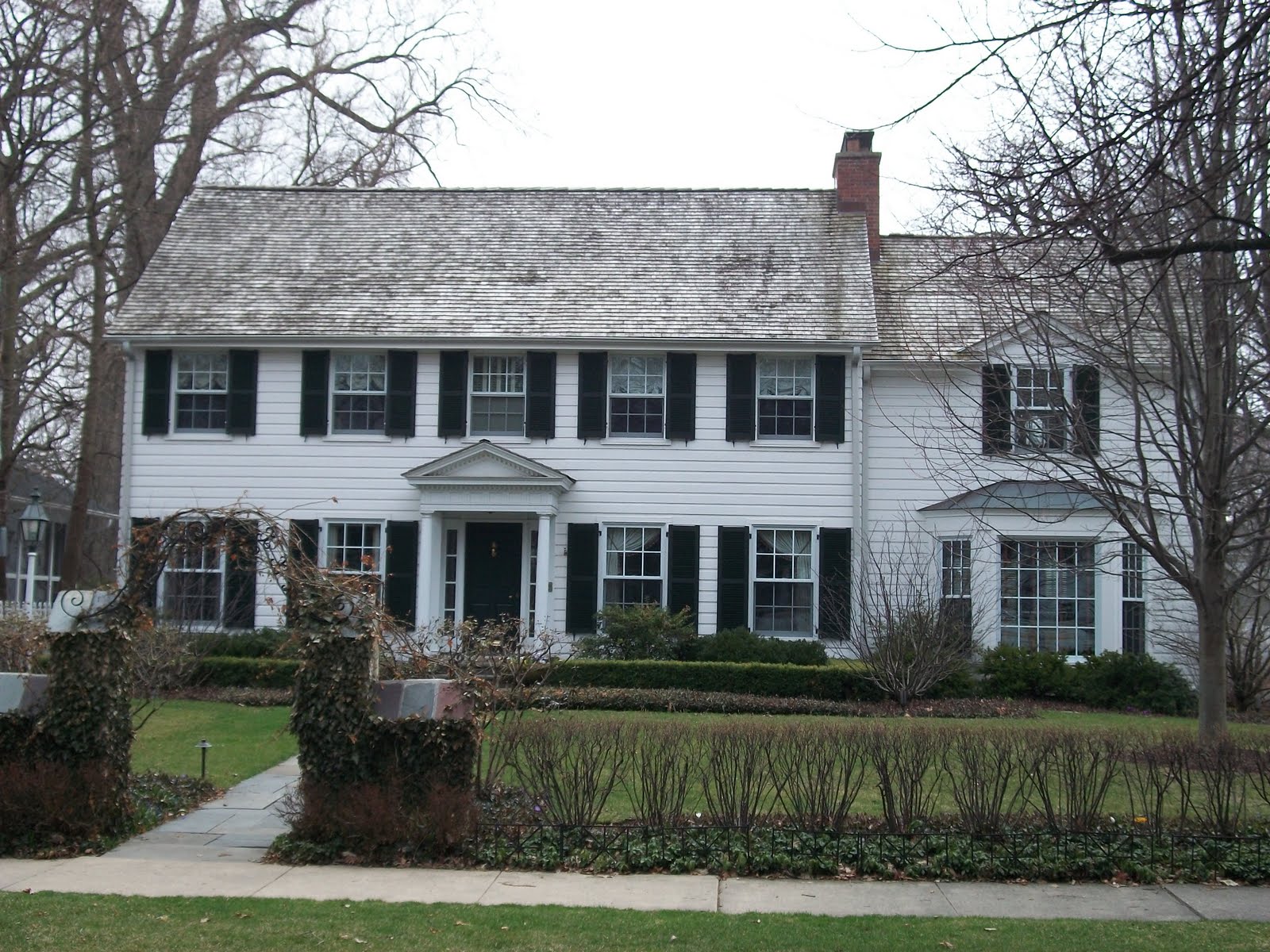 Filming Locations of Chicago and Los Angeles: Uncle Buck