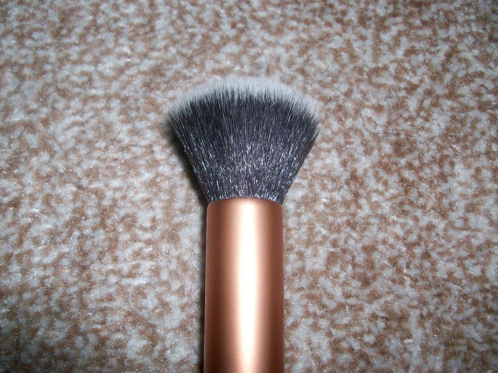 Brush Review Real Techniques Core Collection Brush set Barbara