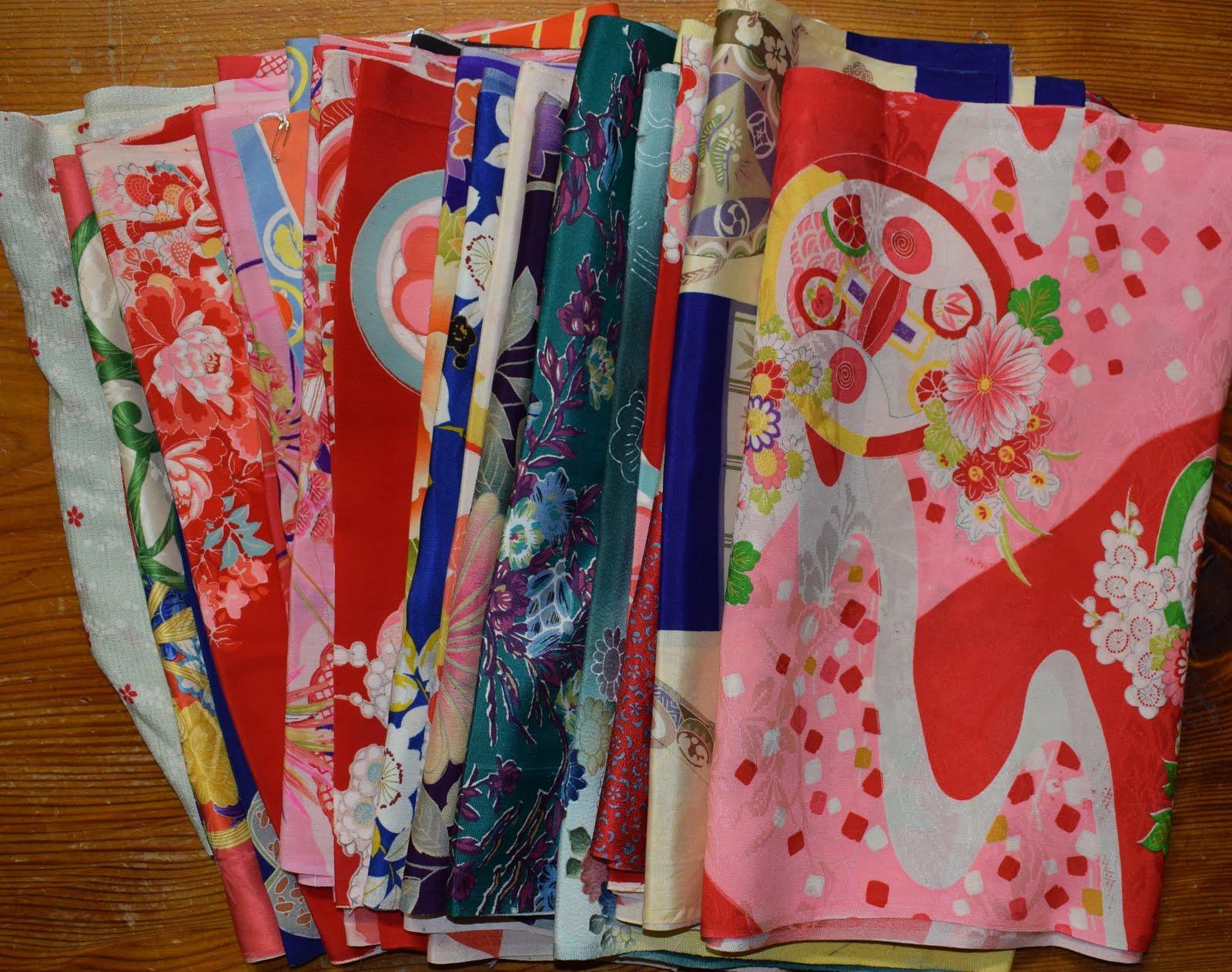 Wafu Works potd Old Kimono Fabric