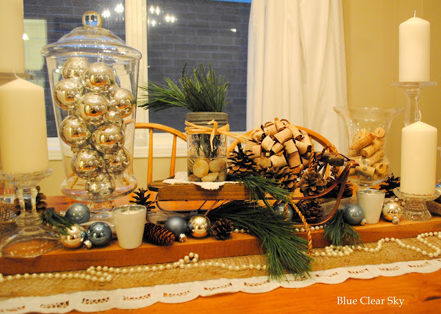 Christmas decorations for dining table furniture set Rustic Maple: Christmas Dining Room Table Vignette