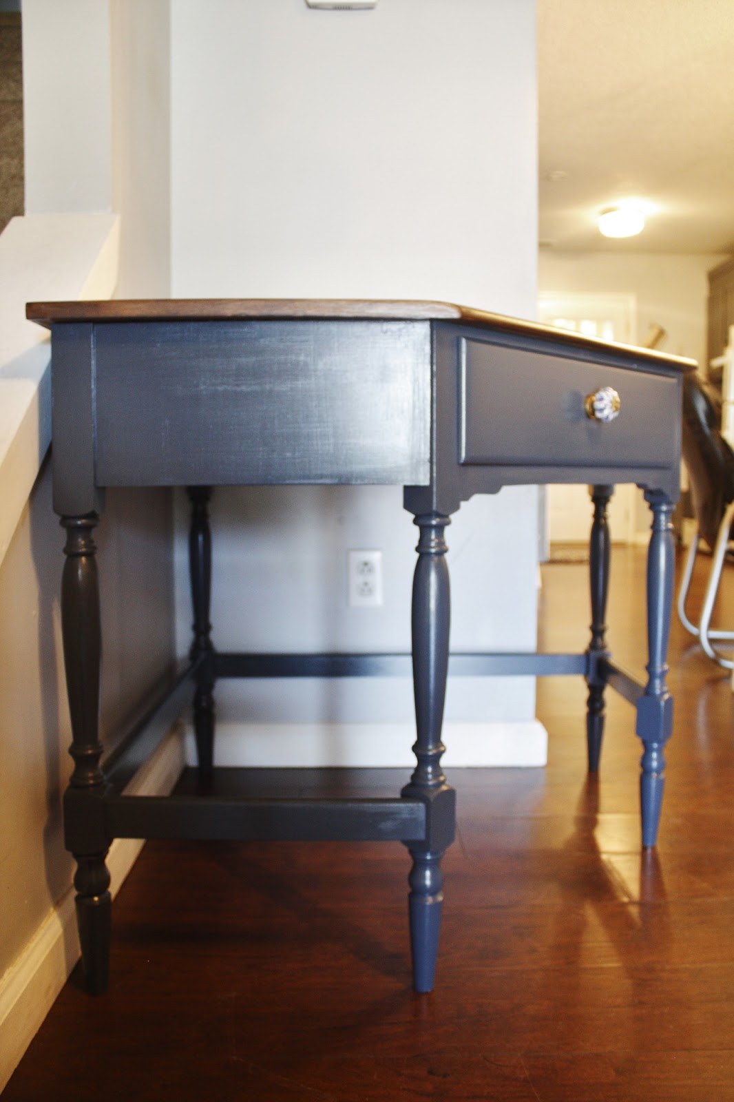 JL Designs Navy Blue Corner Desk