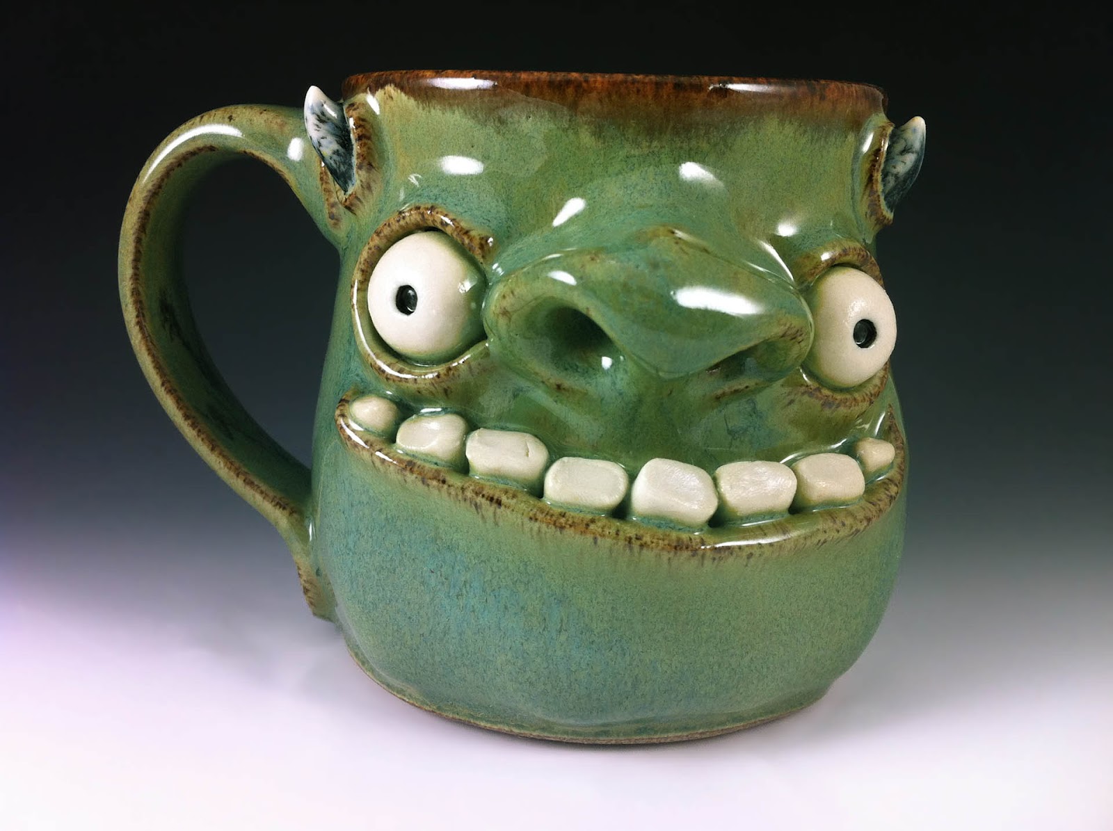Handmade pottery, Ceramic monsters, Clay crafts