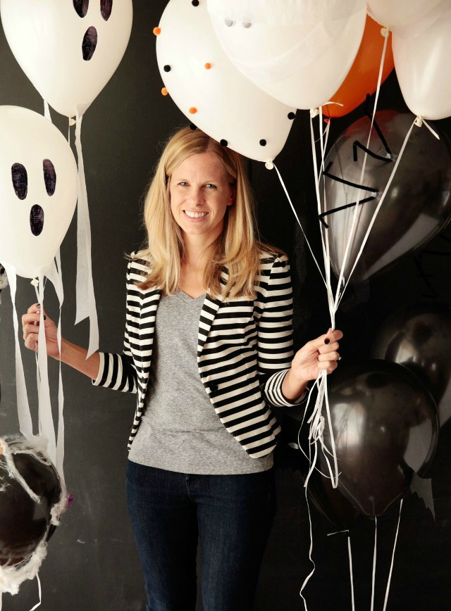 Simple and awesome DIY Halloween balloon ideas! || Design Improvised blog