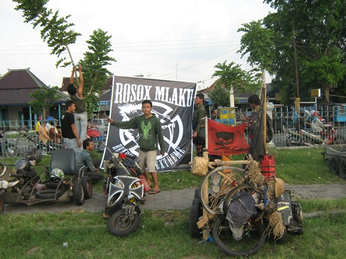 7 Meme Vespa Gembel Ini Sindir Kamu Yang Jorok Duh