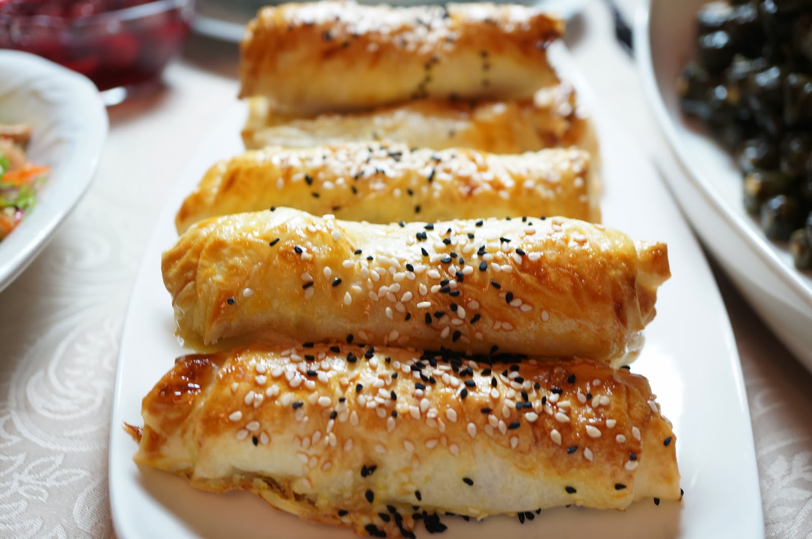 MAHARETLİ MUTFAK TAVUKLU SEBZELİ BÖREK