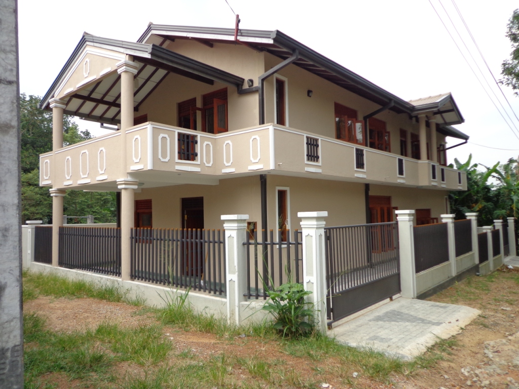 7 Simple Upstairs House Ideas Photo - Home Building Plans | 17402