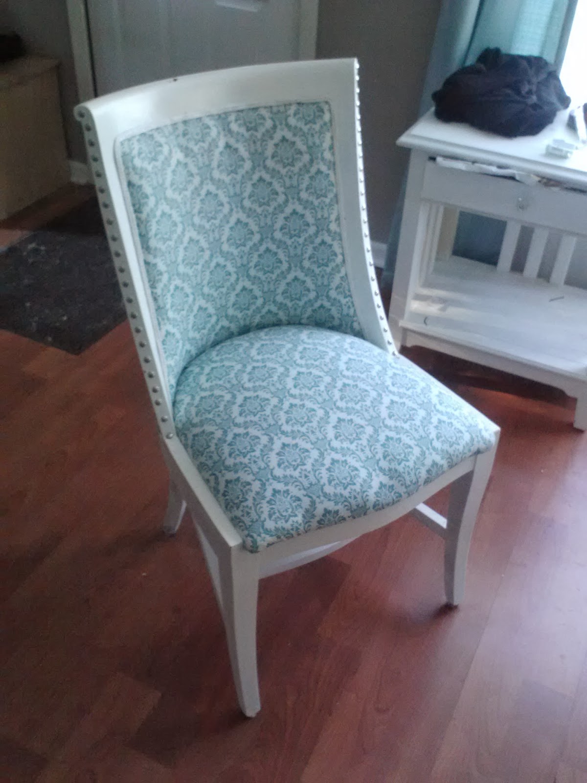 The Modern Dame DIY The Ugly Chair Project