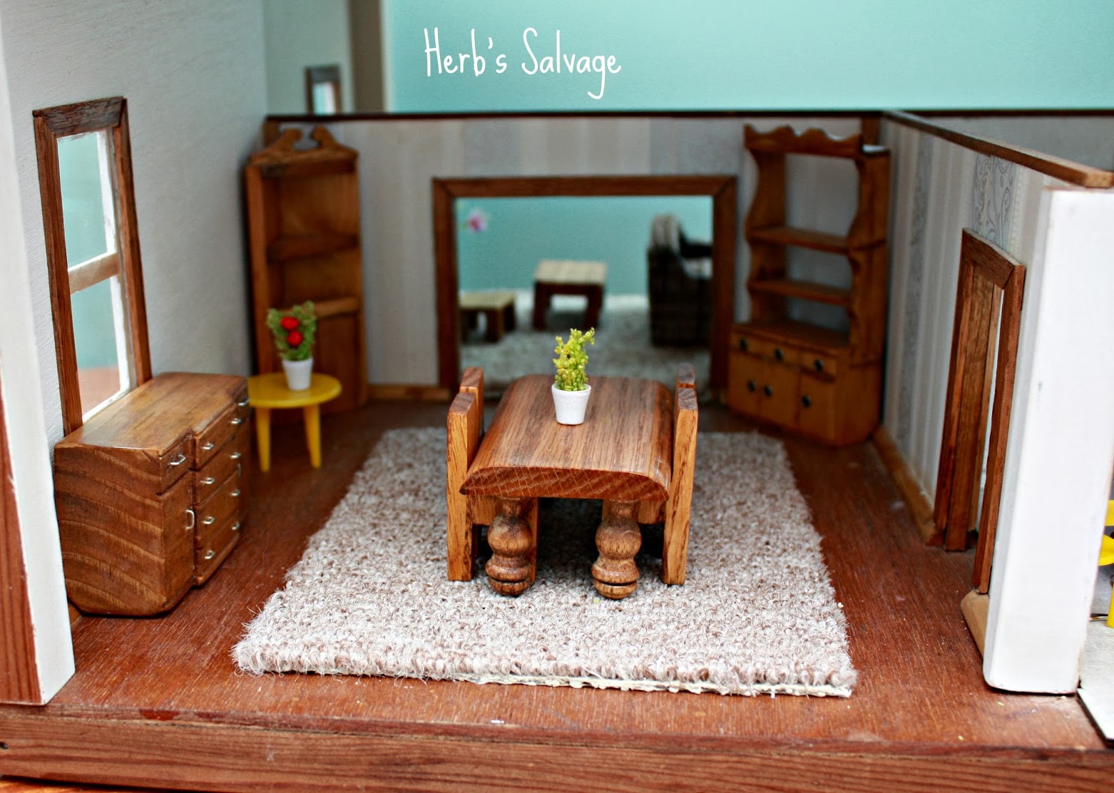 HERB'S Salvage Handmade Dollhouse