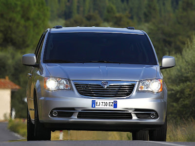 2012 Lancia Voyager