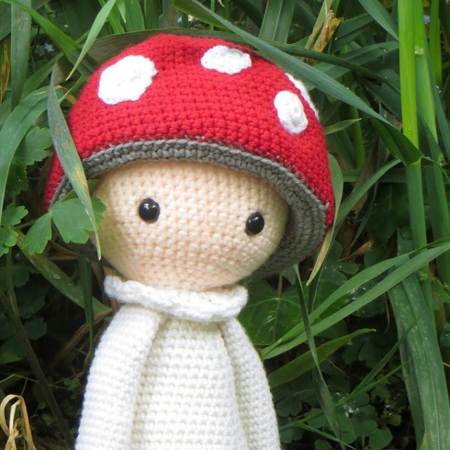 Paul the Crochet Toadstool By Lalylala ⋆ Lazy Daisy Jones
