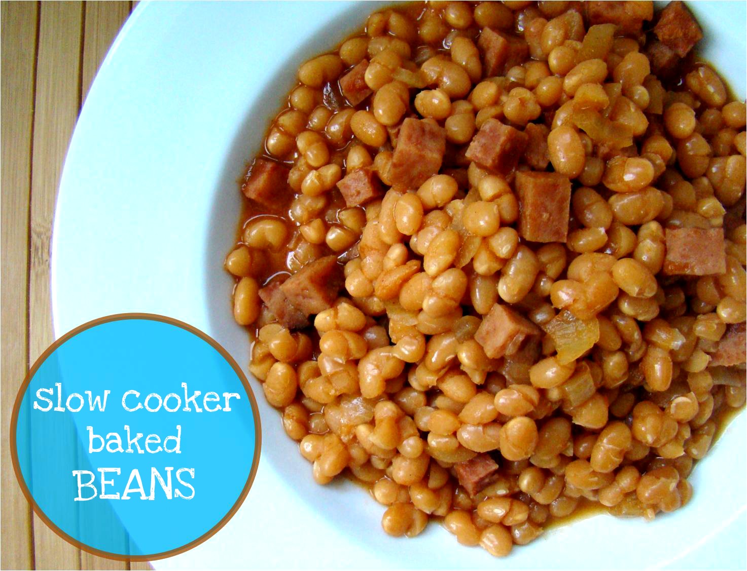 Slow cooker baked beans with ham