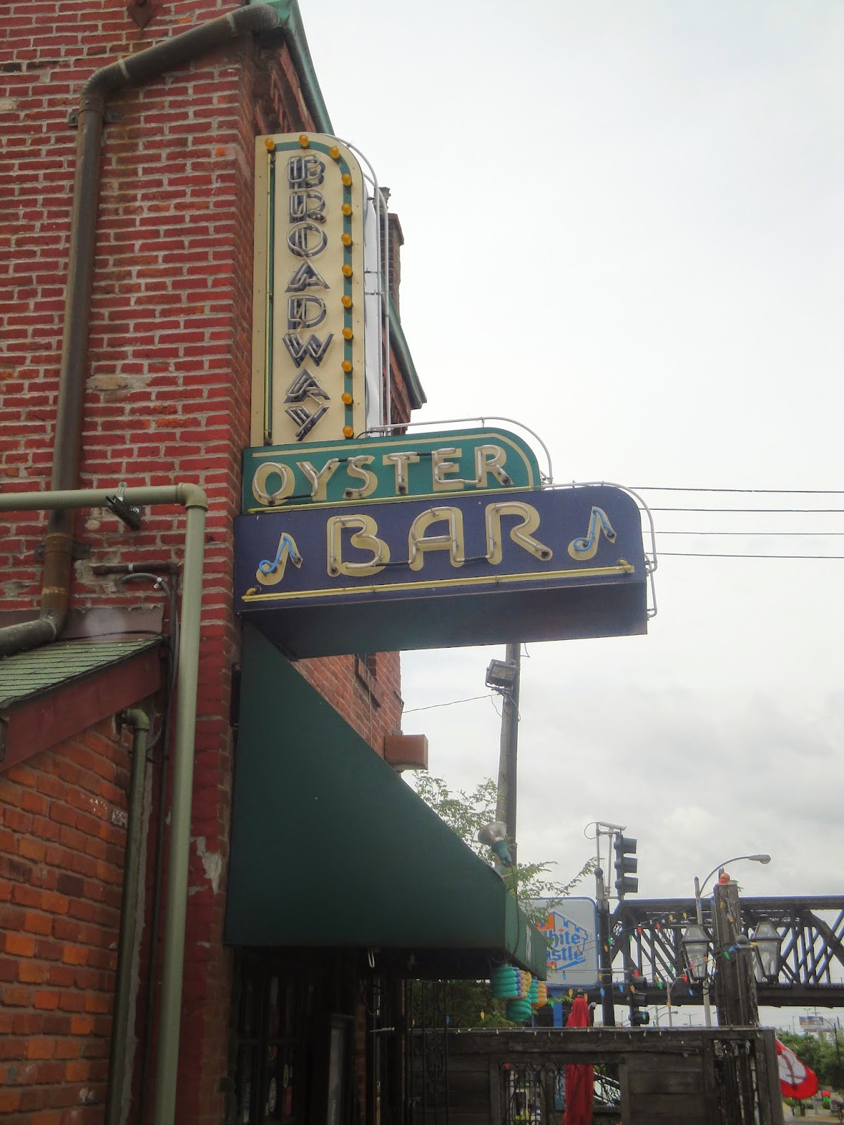 St. Louis 250 Years, 250+ Cakes. Here we go.... 63 Broadway Oyster Bar