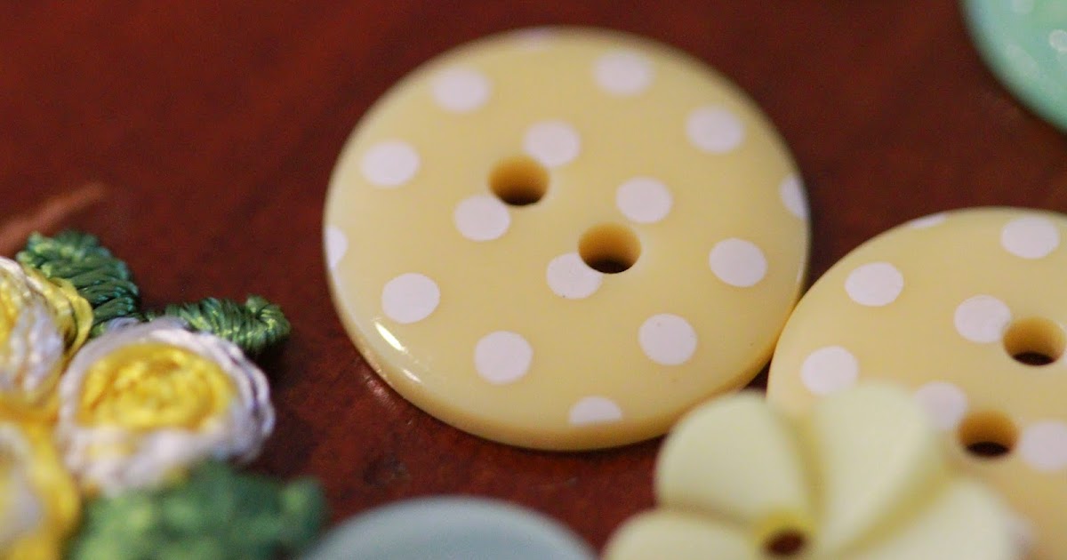 DIY Cute Button Pin Tacks...