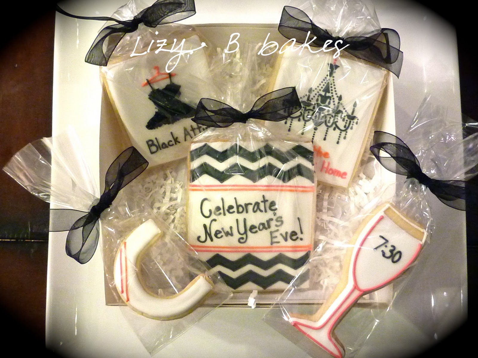 Lizy B: New Year's Eve Cookies!!