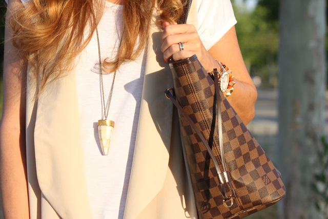 casual-look-neverfull-louis_vuitton-gafas-madera