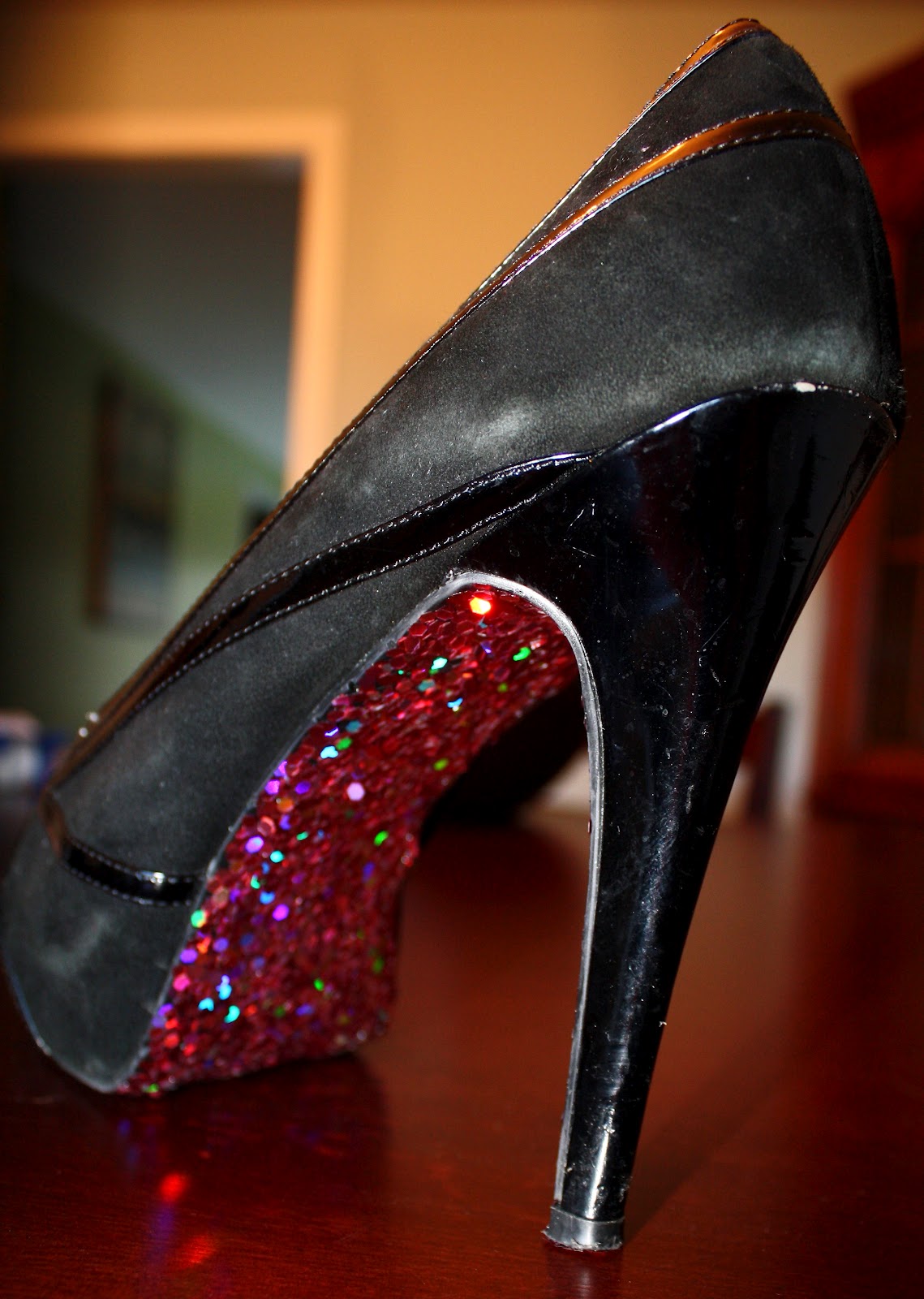 Sarah with an H DIY {GLITTER HEELS}