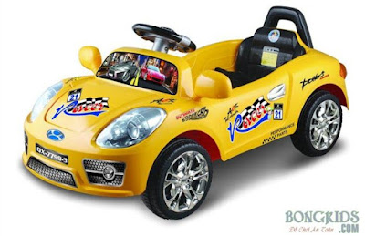 Xe ô tô điện trẻ em QX - 7799-3 màu vàng