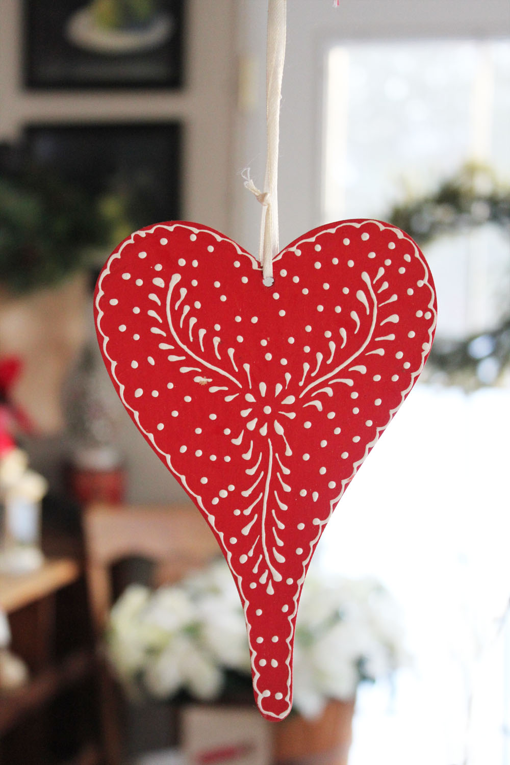 Making Merry...Whimsical Christmas Decorating  Itsy Bits and Pieces