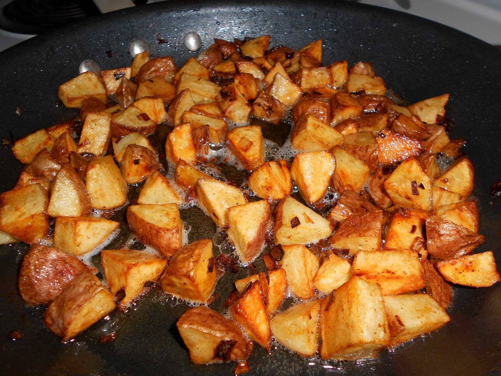Man That Stuff Is Good! Fried Potatoes aka Fried Taters