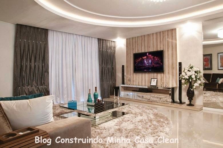 sala de TV e na sala de estar foi colocado um plafon grande de sala de TV e na sala de estar foi colocado um plafon grande de