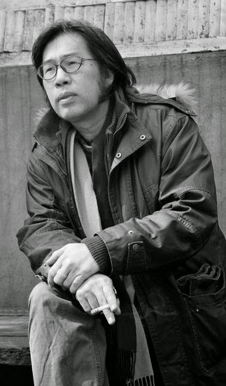 Xi Chuan ( 西川 ) Xi Chuan ( 西川 ), Poetas chinos, Poesía china, Chinese poetry, Chinese poets