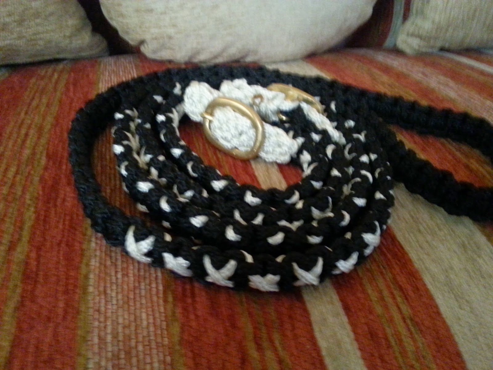 PARACORD GS Paracord Horses Breast Collars, Reins and Bridles.